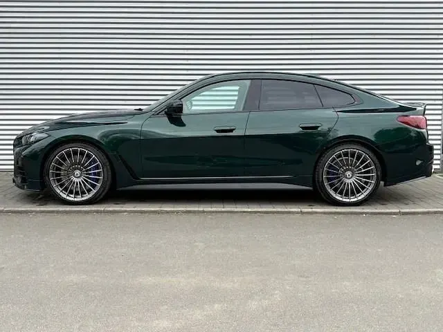 Gebraucht Alpina D4 355 PS (261 kW) 2025 Alpina grün ii metallic Coupé