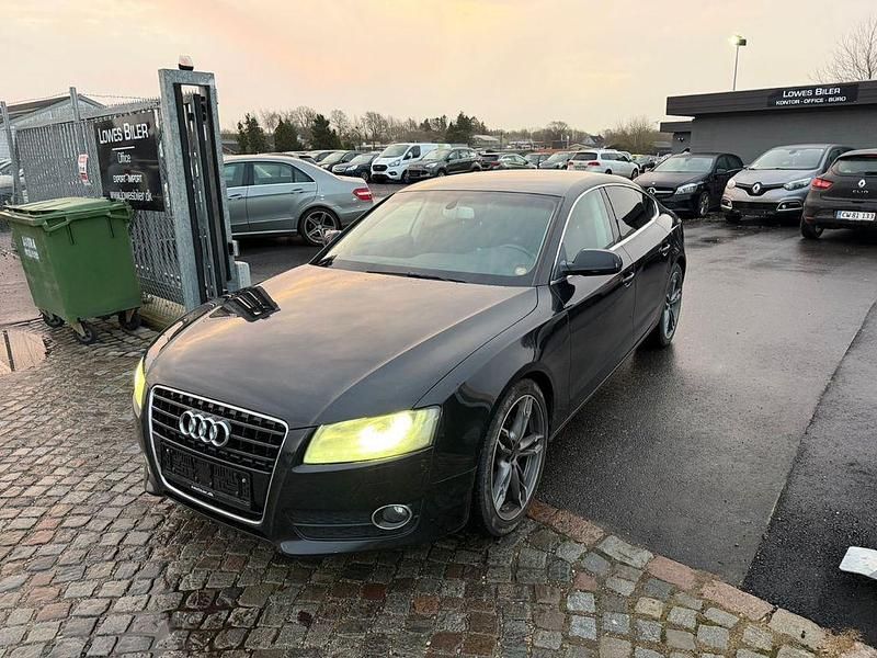 Schwarz Gebraucht 2011 Audi A5 Sportback Kleinwagen | 5.500 € (Guter Preis) - Bild 1/4