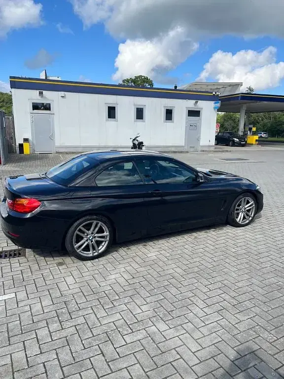 Gebraucht BMW 420 184 PS (135 kW) 2014 Schwarz Cabrio