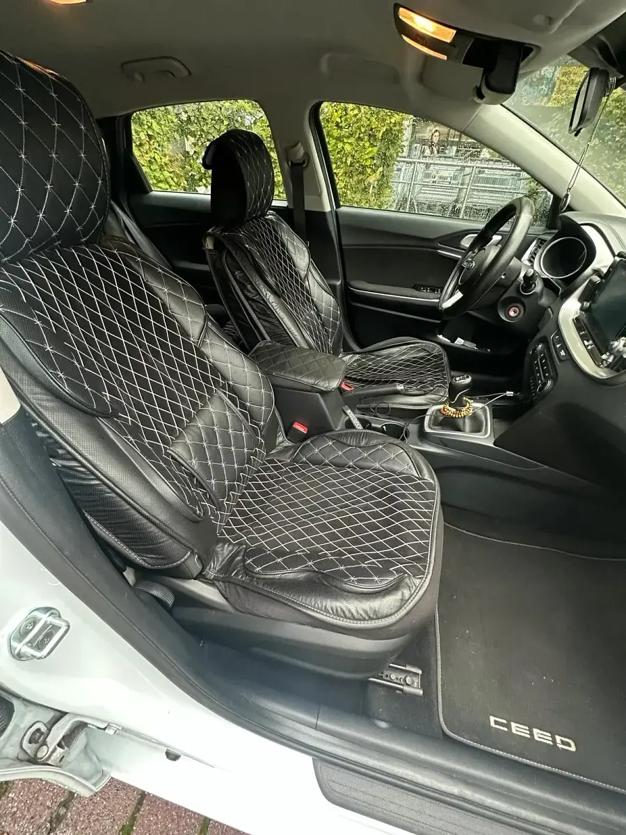 Gebraucht Kia Ceed 137 PS (100 kW) 2020 Weiß Kleinwagen