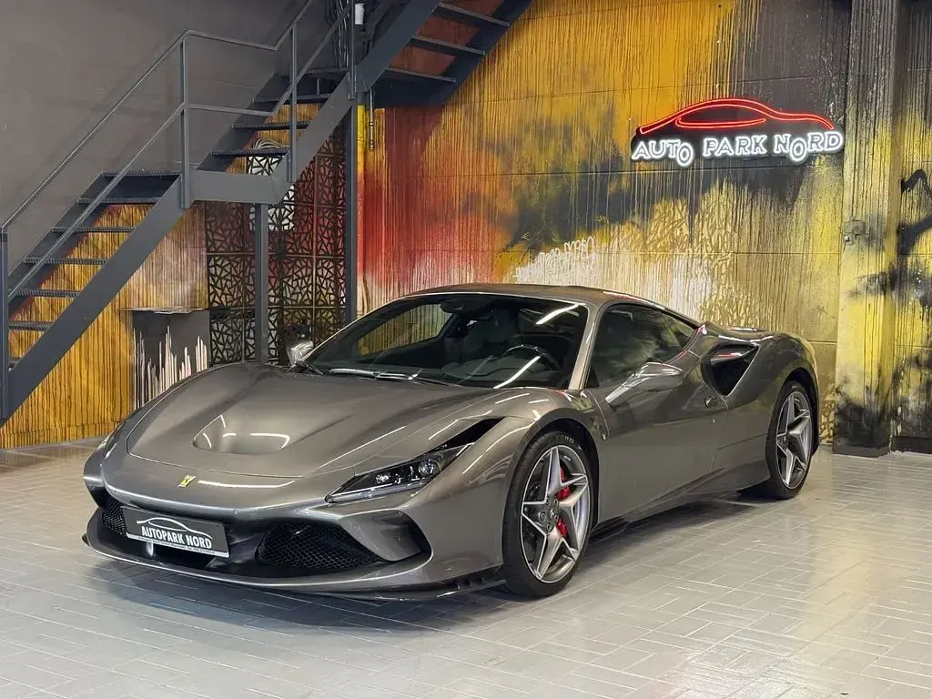 Gebraucht Ferrari F8 721 PS (530 kW) 2021 Grau Coupé