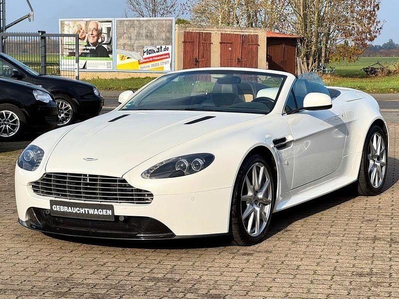 Weiß Gebraucht 2012 Aston Martin V8 Vantage Cabrio | 49.900 € - Bild 1/4