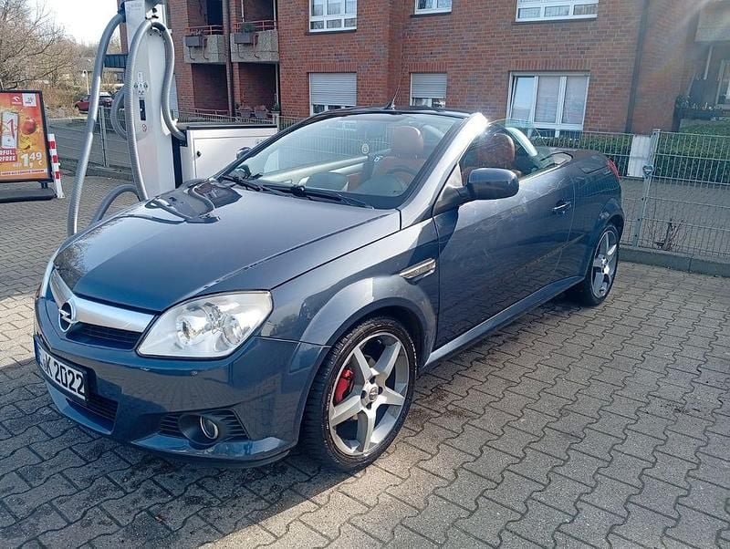 Gebraucht Opel Tigra Design Edition 90 PS (66 kW) 2007 Blau Cabrio