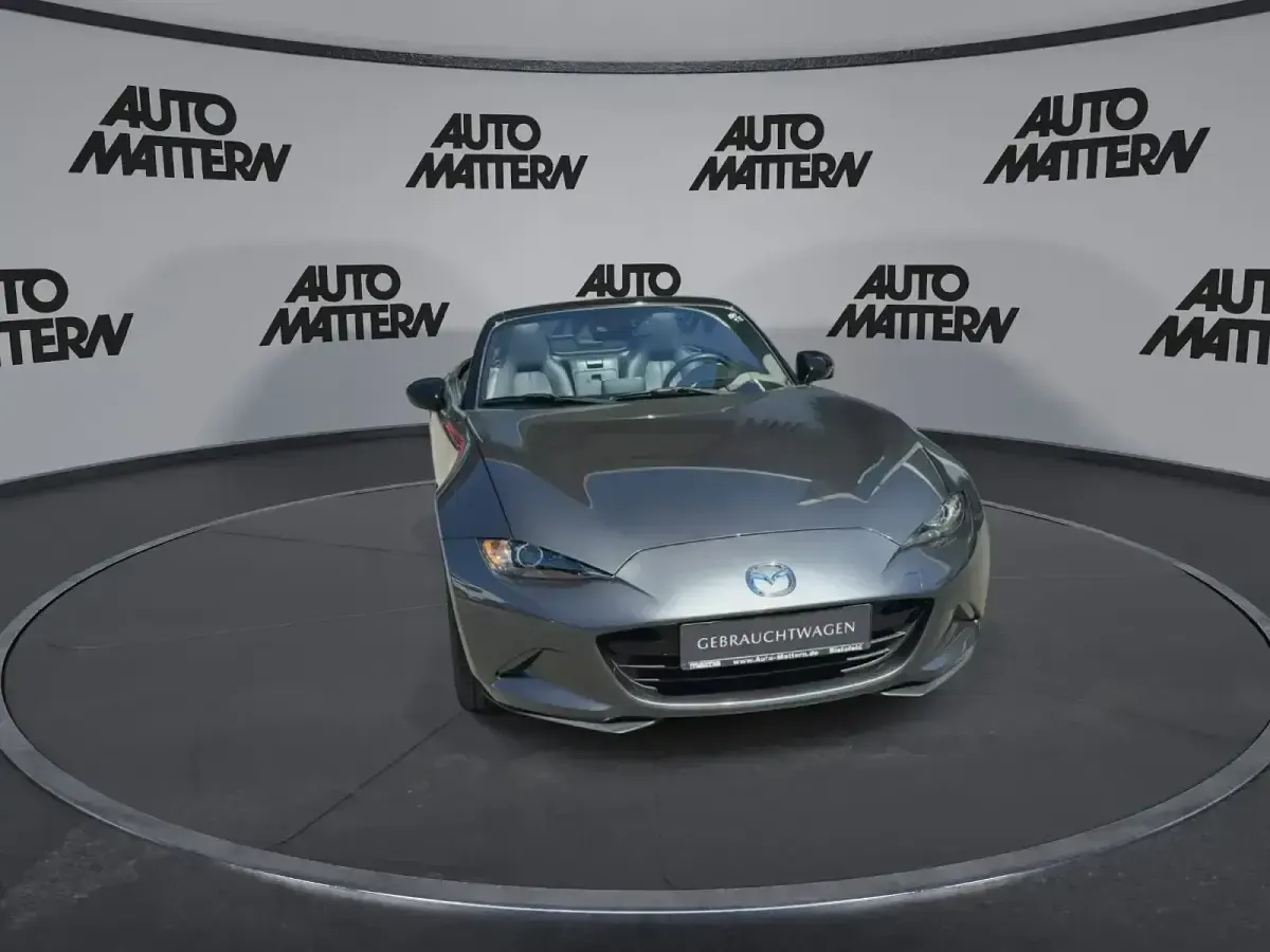 Gebraucht Mazda MX5 Exclusive 160 PS (117 kW) 2016 Grau Cabrio
