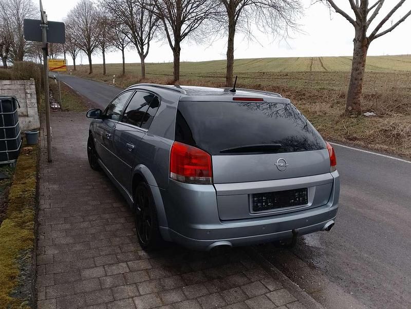 Gebraucht Opel Signum Sport 211 PS (155 kW) 2005 Kleinwagen