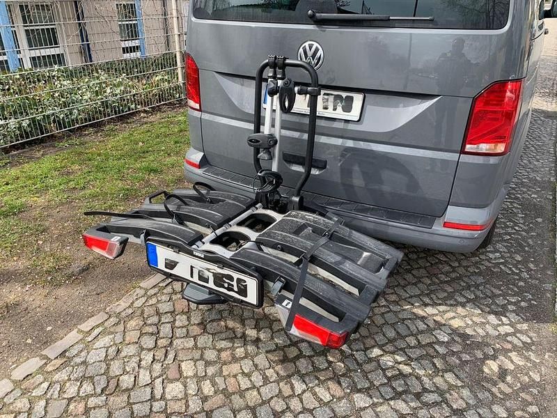 Gebraucht VW Multivan 150 PS (110 kW) 2020 Grau Van