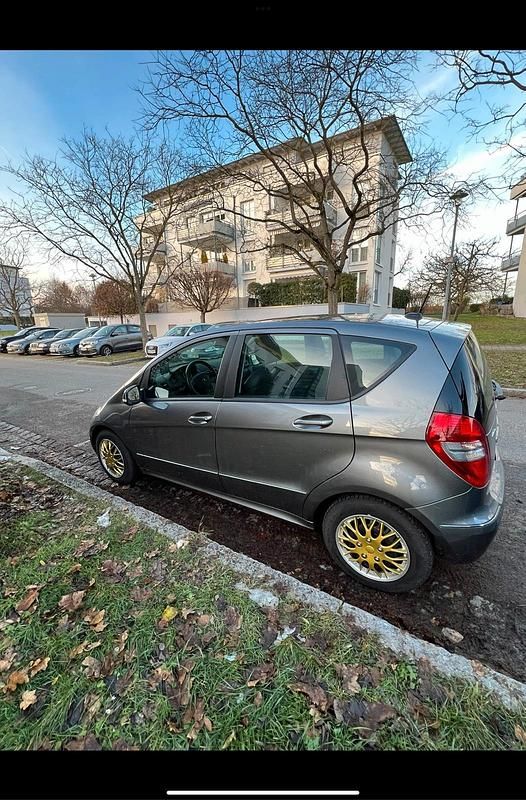 Gebraucht Mercedes A160 95 PS (69 kW) 2010 Grau Limousine