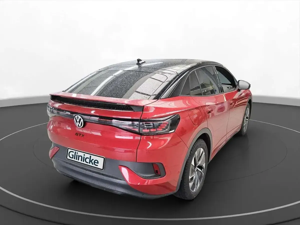 Second-hand VW ID.5 GTX 219 kW (299 CP) 2023 Roșu SUV