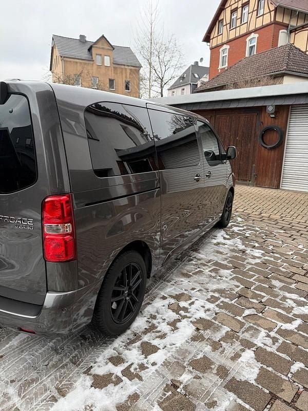 Gebraucht Toyota Proace Team 177 PS (130 kW) 2023 Grau Van / Kleinbus