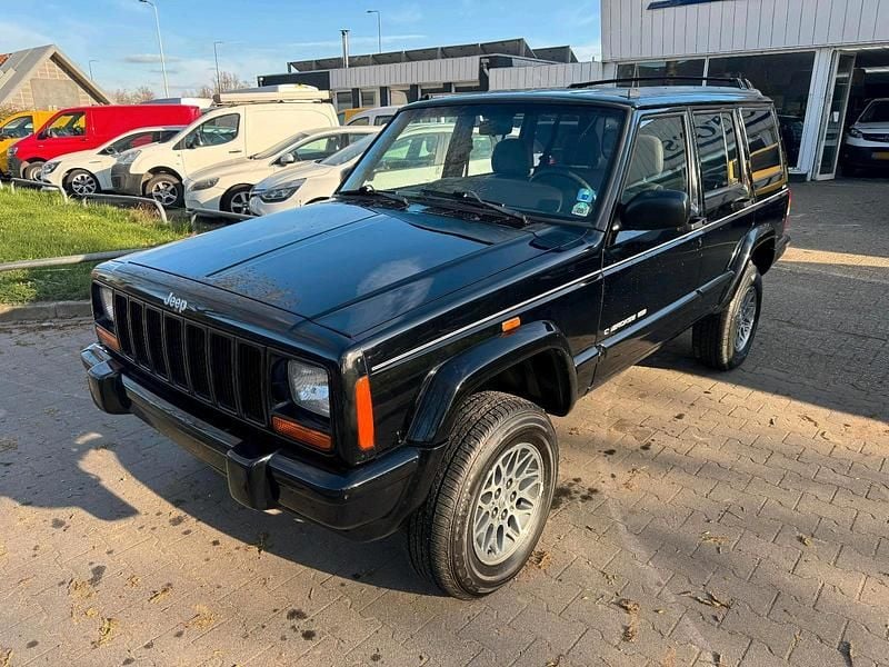 Gebraucht Jeep Cherokee Limited 178 PS (130 kW) 1998 Schwarz SUV