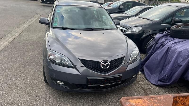 Andere farben Gebraucht 2007 Mazda 3 Kleinwagen | 1.500 € (Guter Preis) - Bild 1/4