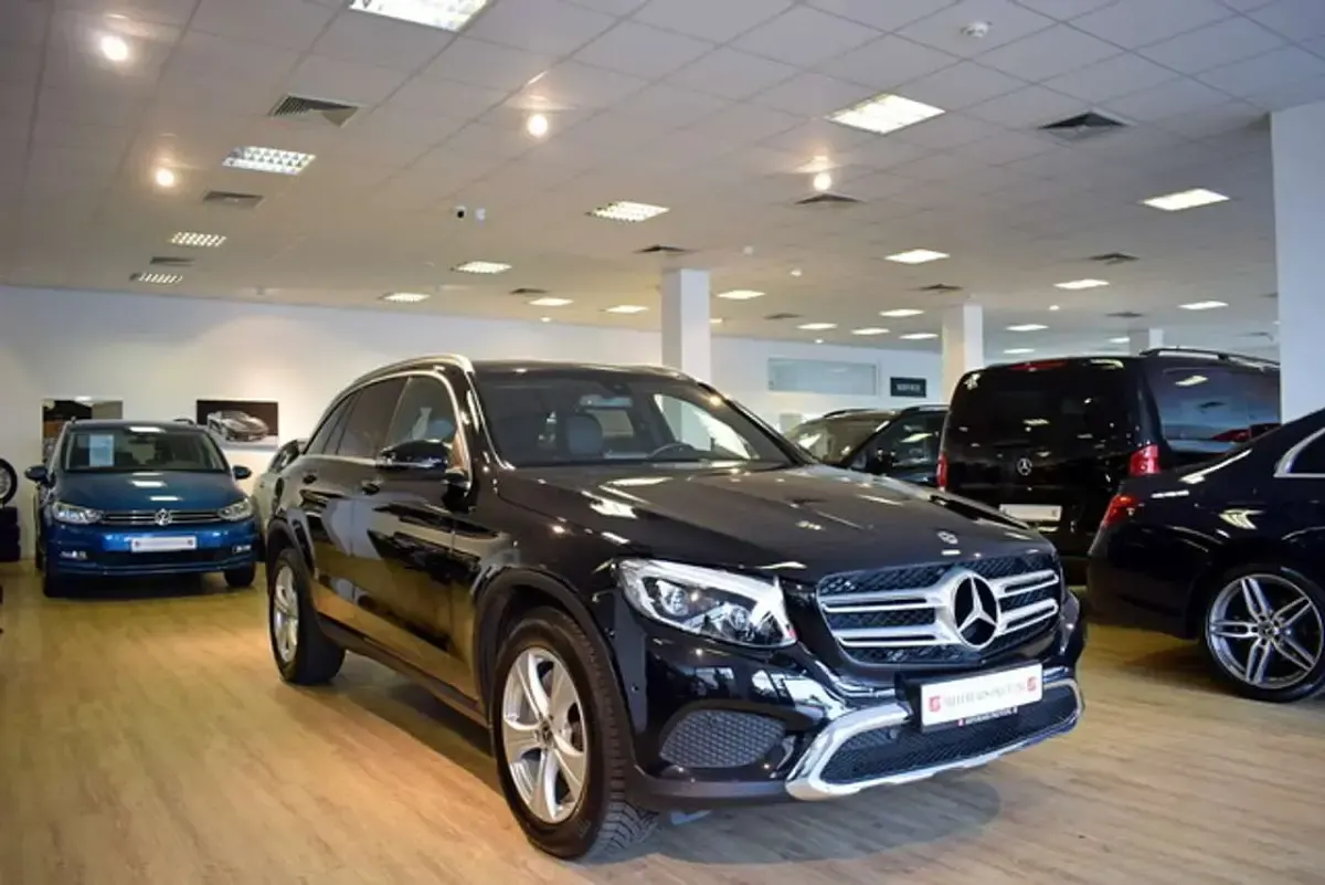 Gebraucht Mercedes GLC250 Exclusive 211 PS (155 kW) 2018 Schwarz SUV
