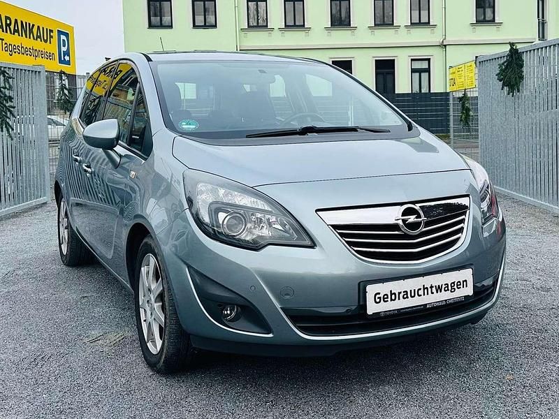Gebraucht Opel Meriva Innovation 120 PS (88 kW) 2011 Silbersee/perl silber (m2) Van / Kleinbus