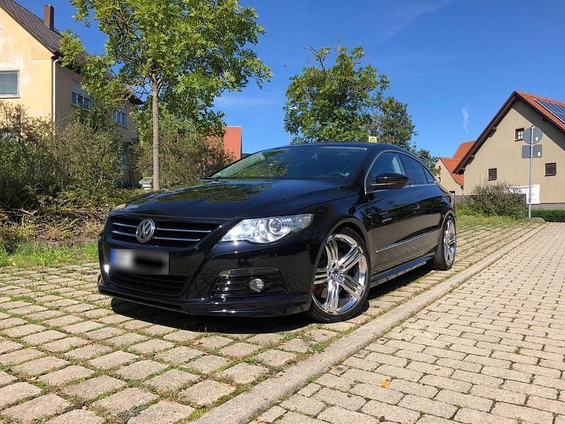 Gebraucht VW Passat R 258 PS (189 kW) 2010 Schwarz Coupé