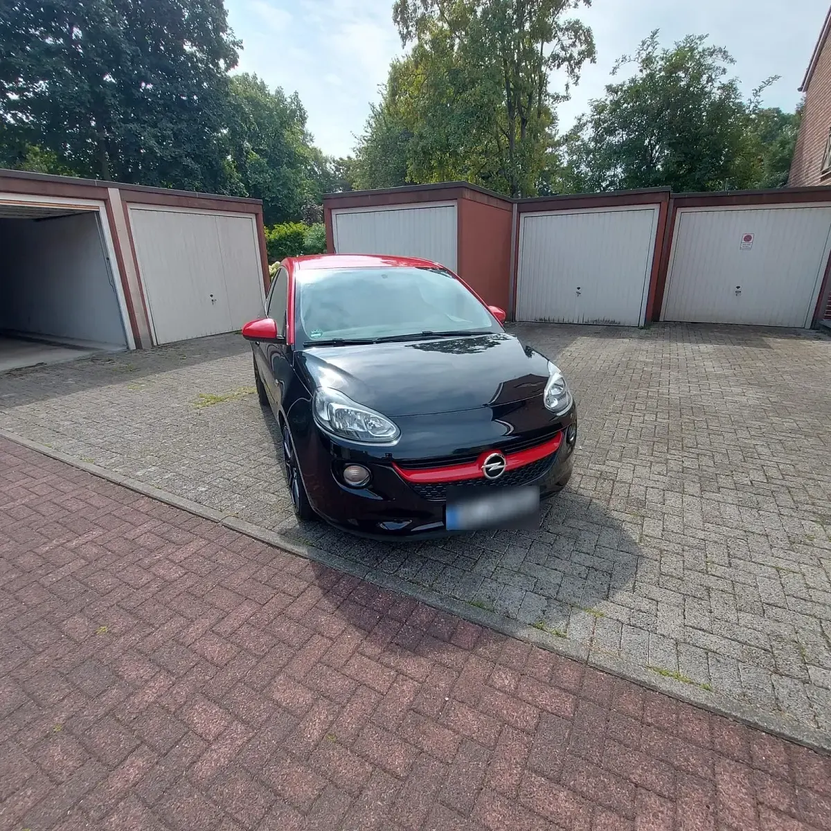 Gebraucht Opel Adam Rocks Rocks 87 PS (63 kW) 2017 Schwarz Kleinwagen