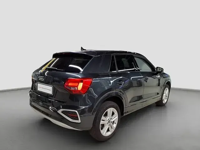 Gebraucht Audi Q2 Advanced Plus 116 PS (85 kW) 2026 Grau SUV
