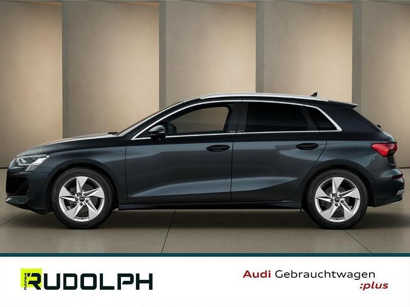 Gebraucht Audi A3 Ambiente 116 PS (85 kW) 2025 Grau Limousine