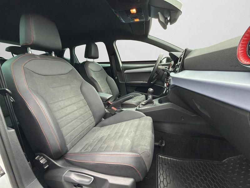 Gebraucht Seat Ibiza FR 95 PS (69 kW) 2025 Glacial weiß metallic (metallic) Kleinwagen