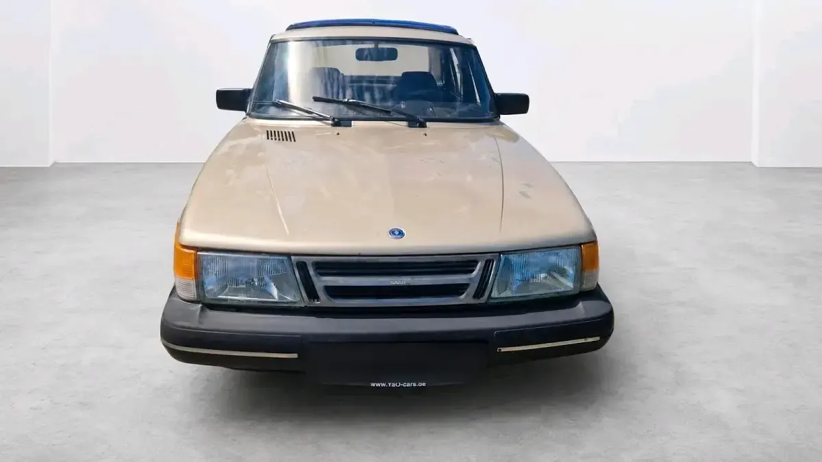 Gebraucht Saab 900 126 PS (92 kW) 1989 Gold Limousine
