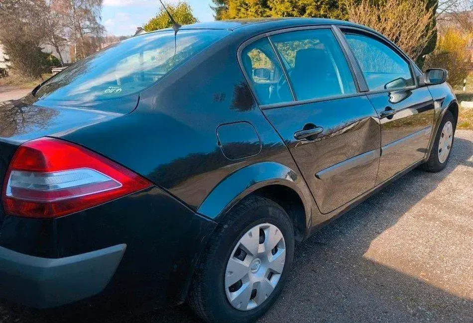 Gebraucht Renault Mégane 112 PS (82 kW) 2007 Schwarz Limousine