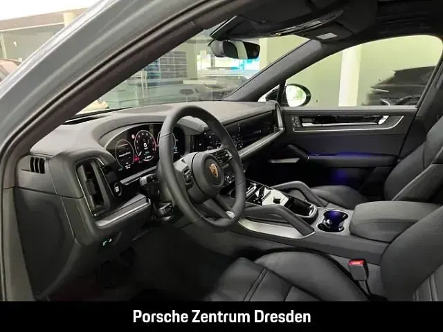 Neu Porsche Cayenne 471 PS (346 kW) 2026 Dolomitsilbermetallic (metallic) SUV