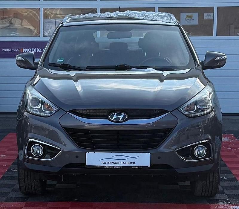 Gebraucht Hyundai ix35 166 PS (122 kW) 2015 Grau SUV