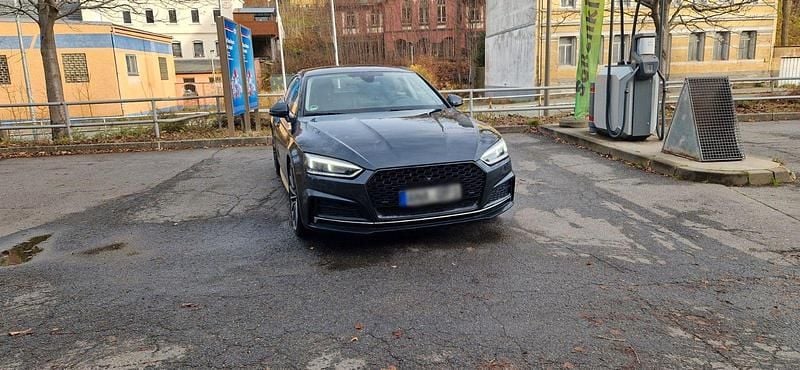 Gebraucht Audi A5 Sportback Ambiente 218 PS (160 kW) 2017 Grau Kleinwagen