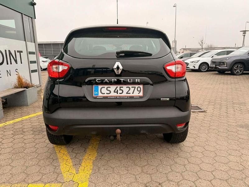 Gebraucht Renault Captur Intens 90 PS (66 kW) 2017 Orange SUV