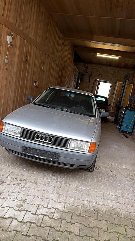 Silber Gebraucht 1989 Audi 80 Limousine | 1.000 € - Bild 1/4