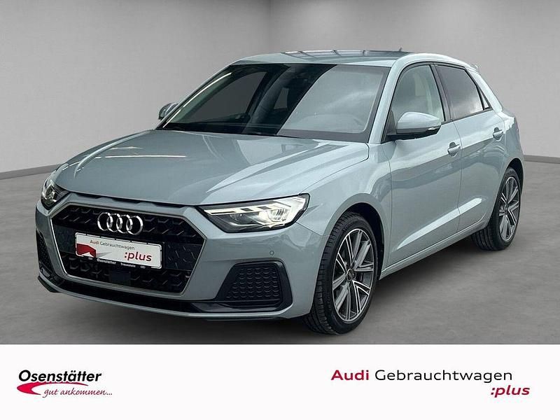 Pfeilgrau perleffekt Gebraucht 2024 Audi A1 Sportback Advanced Plus Kleinwagen | 25.980 € (Fairer Preis) - Bild 1/4