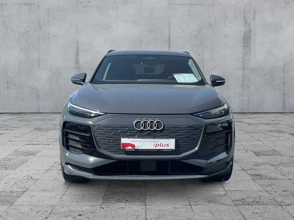 Gebraucht Audi Q6 e-tron Performance 225 kW (306 PS) 2025 Magnetgrau SUV