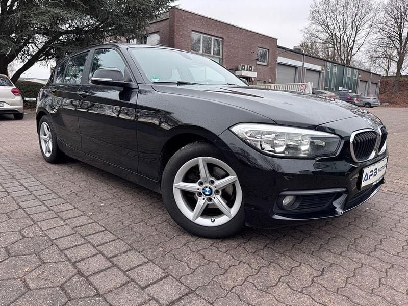 Schwarz Gebraucht 2017 BMW 118 Advantage Kleinwagen | 11.500 € (Guter Preis) - Bild 1/4