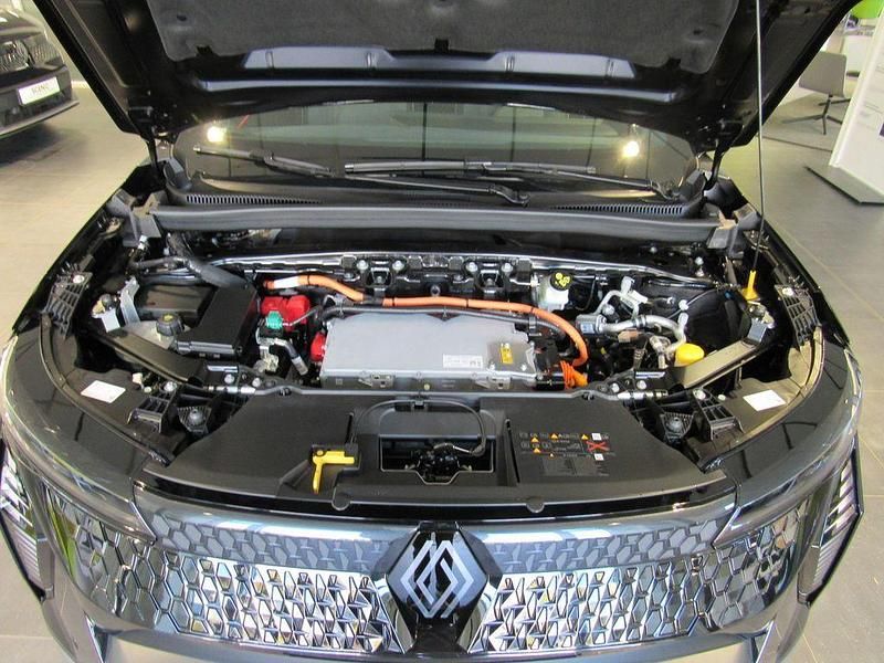 Neu Renault Scenic E-Tech Techno 55 kW (75 PS) 2025 Schwarz SUV