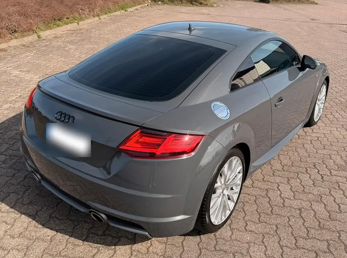 Gebraucht Audi TT S-Line 184 PS (135 kW) 2015 Grau Coupé