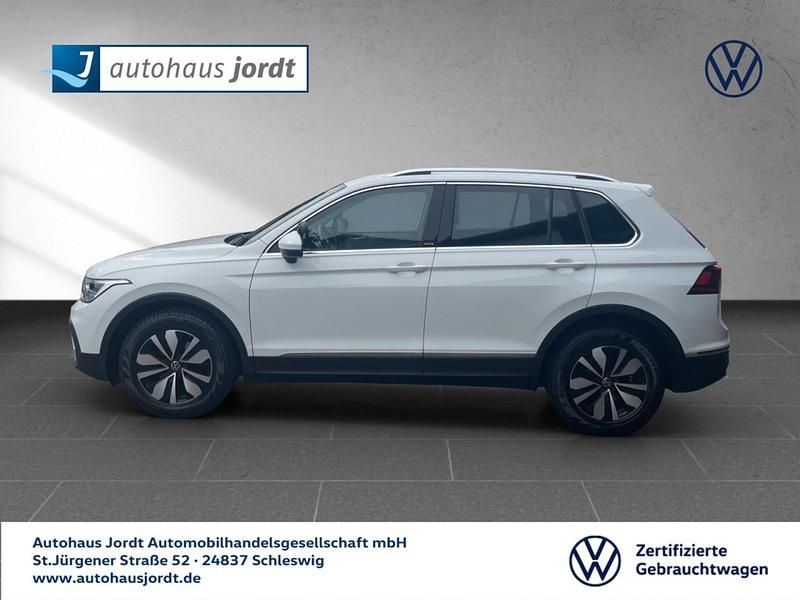 Gebraucht VW Tiguan Move 150 PS (110 kW) 2023 Pruewhite SUV