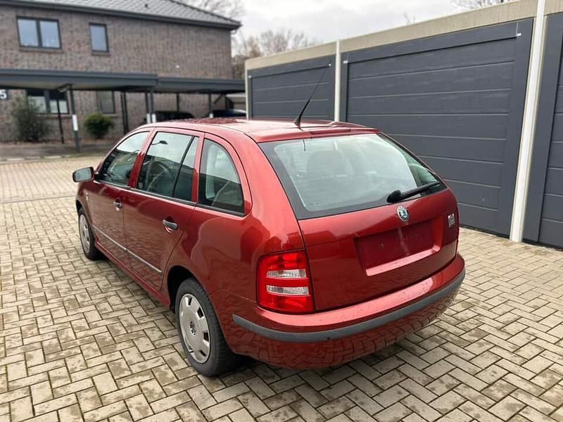 Gebraucht Skoda Fabia 75 PS (55 kW) 2002 Rot Kombi
