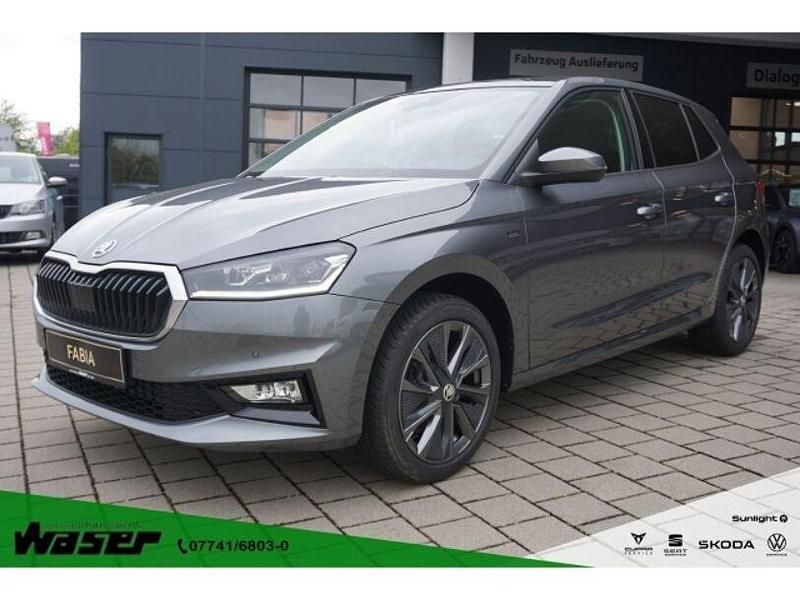 Grau Gebraucht 2024 Skoda Fabia Drive Kleinwagen | 23.950 € (Teuer) - Bild 1/4