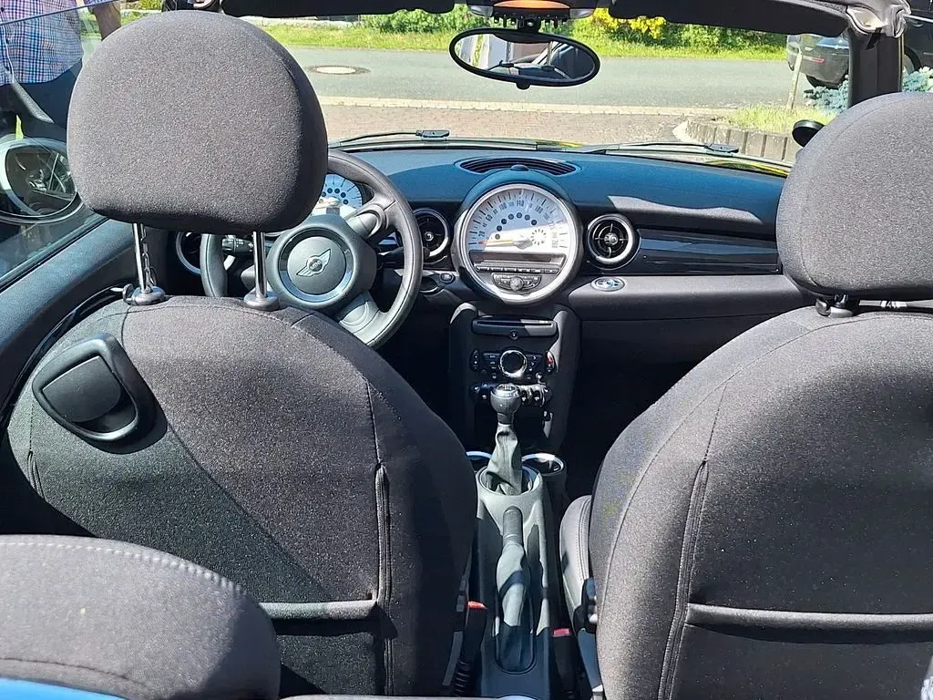 Gebraucht Mini One Cabriolet 98 PS (72 kW) 2012 Schwarz Cabrio
