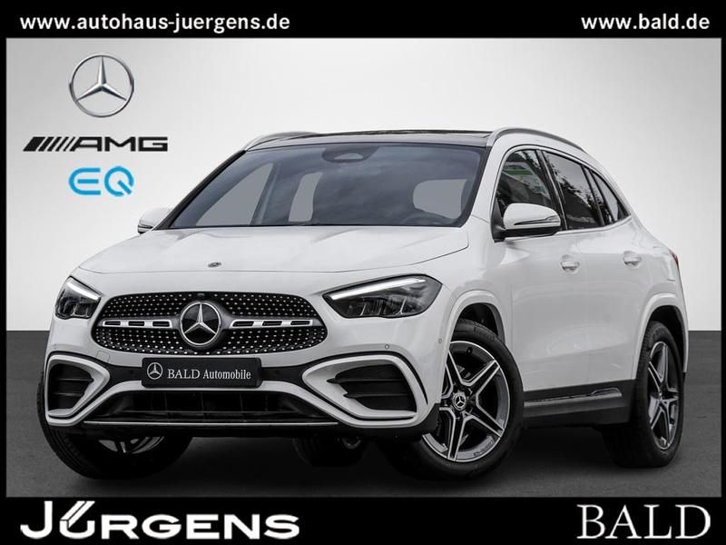 Weiss polarweiß Gebraucht 2024 Mercedes GLA200 AMG SUV | 40.330 € (Fairer Preis) - Bild 1/4