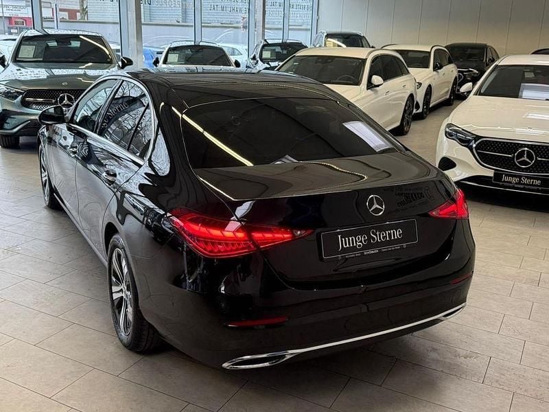 Gebraucht Mercedes C180 Avantgarde 170 PS (125 kW) 2025 Schwarz Limousine