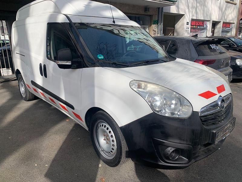 Gebraucht Opel Combo 105 PS (77 kW) 2014 Weiß Van / Kleinbus