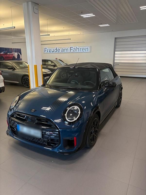 Neu Mini John Cooper Works Cabriolet 231 PS (169 kW) 2025 Blau Cabrio