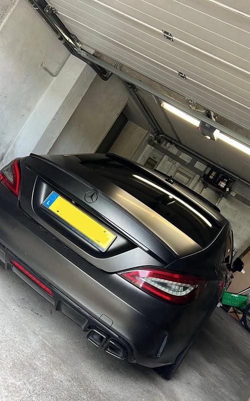 Grau Gebraucht 2014 Mercedes CLS500 AMG line Coupé | 29.999 € (Fairer Preis) - Bild 1/4