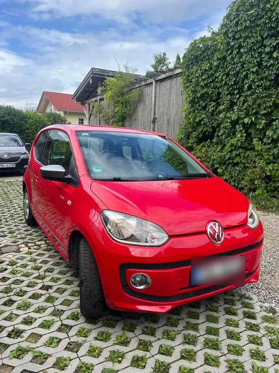 Gebraucht VW up! 75 PS (55 kW) 2013 Rot Kleinwagen