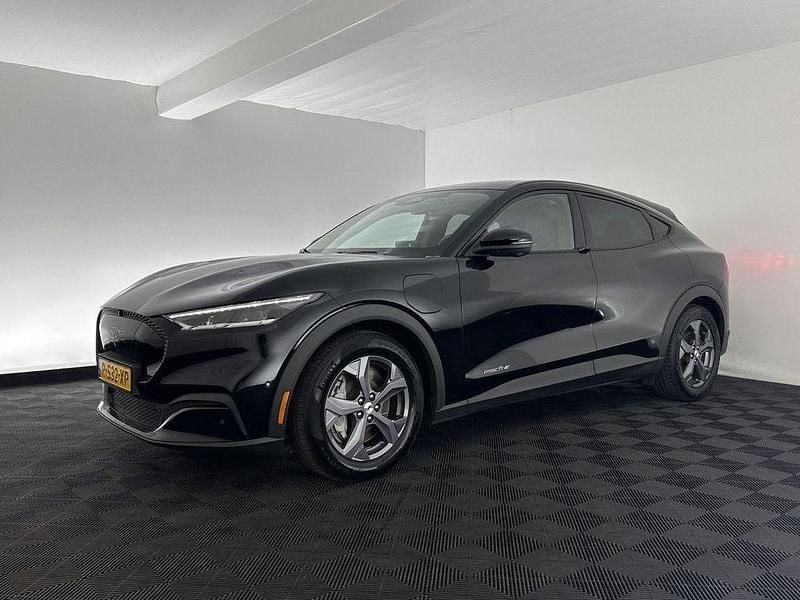 Gebraucht Ford Mustang Mach-E 197 kW (269 PS) 2022 Schwarz SUV