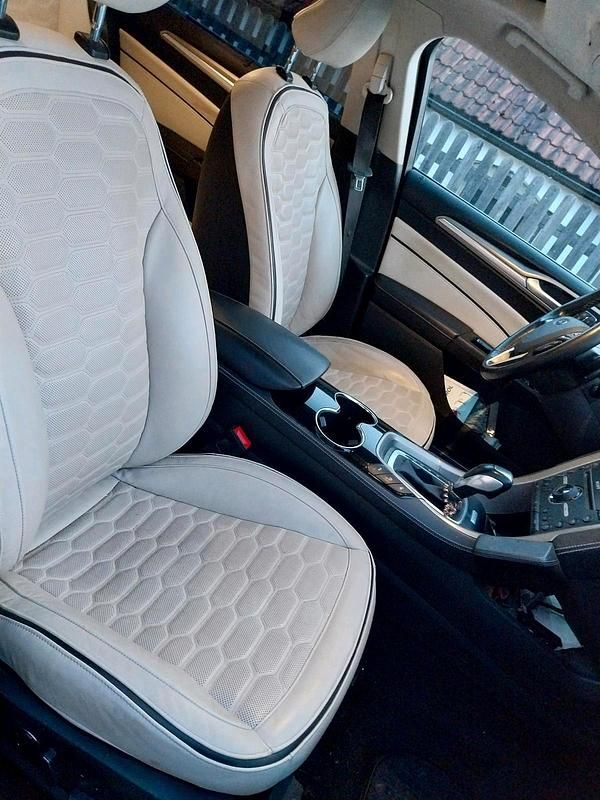 Gebraucht Ford Mondeo Vignale 210 PS (154 kW) 2016 Grau Kombi