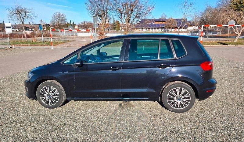 Schwarz Gebraucht 2015 VW Golf VII LOUNGE Kombi | 9.890 € (Guter Preis) - Bild 1/4