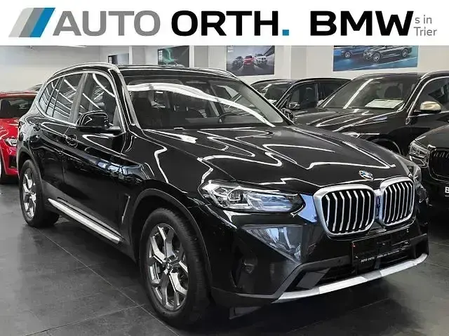 Gebraucht BMW X3 Performance 275 PS (202 kW) 2024 Saphirschwarz SUV