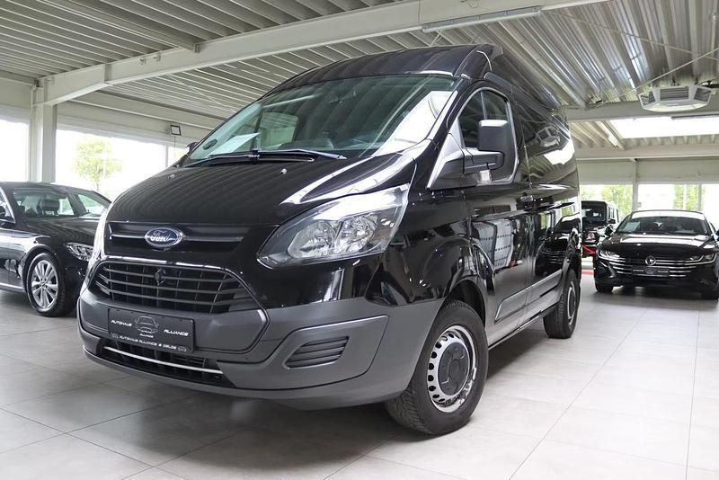 Schwarz Gebraucht 2018 Ford Transit Limousine | 23.990 € - Bild 1/4