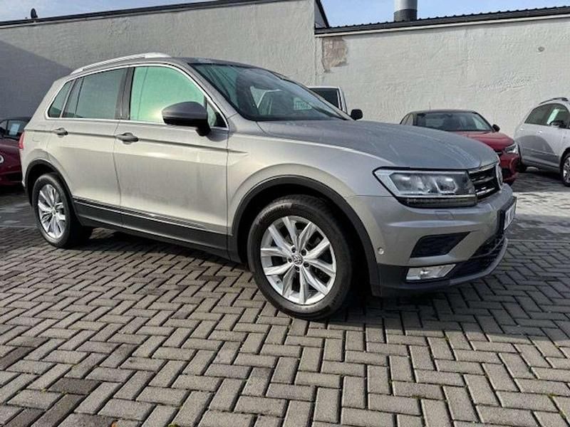 Gebraucht VW Tiguan Comfortline 150 PS (110 kW) 2017 Tungsten silver SUV